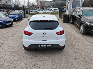 Renault Clio foto 7