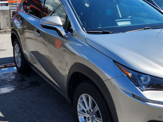 Lexus NX Series foto 4