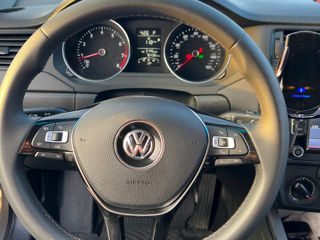 Volkswagen Jetta foto 4