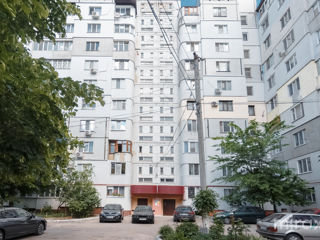 Apartament cu 3 camere, 73 m², Râșcani, Chișinău foto 14