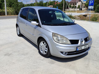 Renault Scenic foto 2