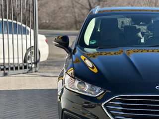 Ford Mondeo foto 7