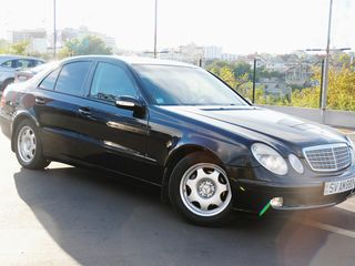 Mercedes E Class foto 6