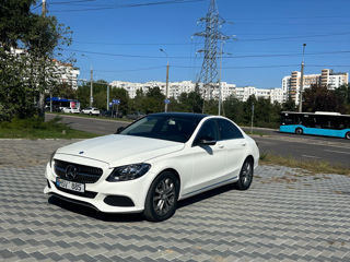 Mercedes C-Class foto 6