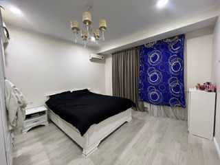 Apartament cu 1 cameră, 63 m², Centru, Chișinău foto 2