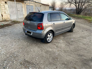 Volkswagen Polo foto 4