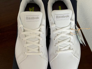 Ghete albe Reebok foto 4