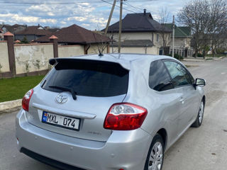 Toyota Auris foto 4