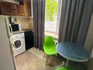 Ap. 2 cam., 1 м², 1/5 et.