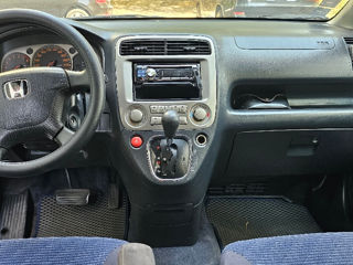 Honda Stream foto 4