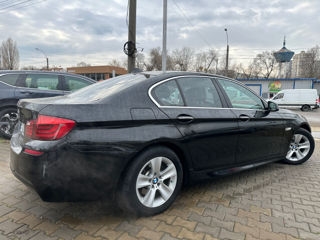 BMW 5 Series foto 4