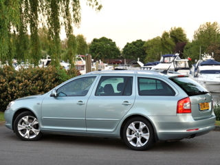 Skoda Octavia A5 FL Combi foto 2