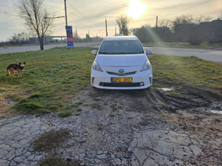 Toyota Prius +