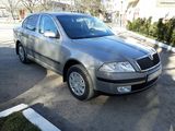 Skoda Octavia foto 1