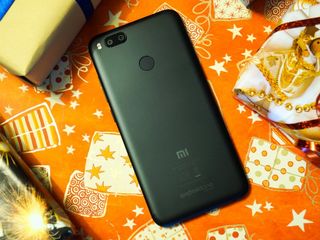 Xiaomi Mi A1 Black- чистый андройд! Отличная камера! foto 1