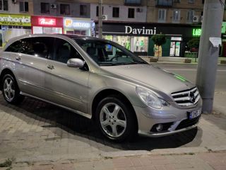 Mercedes R-Class