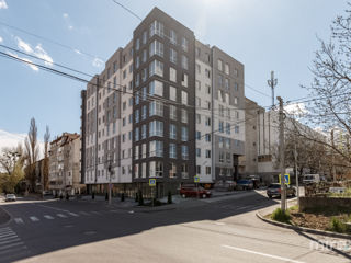 Apartament cu 2 camere, 63 m², Buiucani, Chișinău foto 1