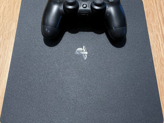 PS4 Slim 500GB cu controller foto 1