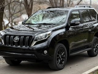 Toyota Land Cruiser Prado foto 2