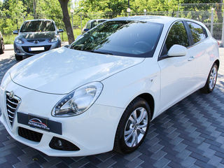 Alfa Romeo Giulietta foto 5