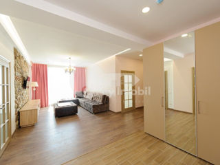Apartament cu 3 camere, 115 m², Râșcani, Chișinău foto 3