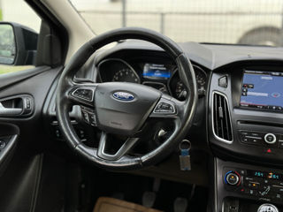 Ford Focus foto 7