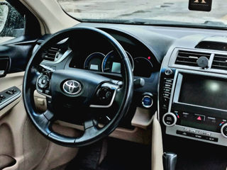 Toyota Camry foto 6