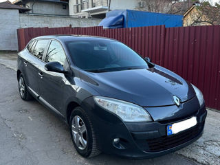 Renault Megane foto 2