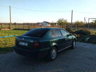 Skoda Octavia foto 2