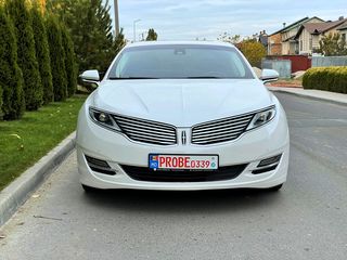 Lincoln MKZ foto 2