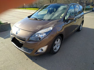 Renault Grand Scenic foto 5