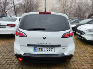 Renault Scenic foto 10