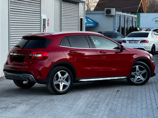 Mercedes GLA foto 2