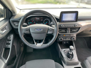 Ford Focus фото 5