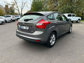 Ford Focus foto 2