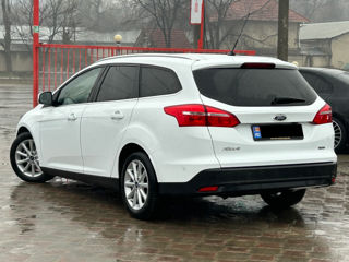 Ford Focus foto 3