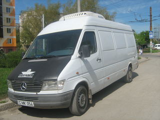 Mercedes Sprinter foto 1