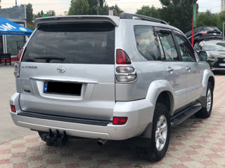 Toyota Land Cruiser foto 4