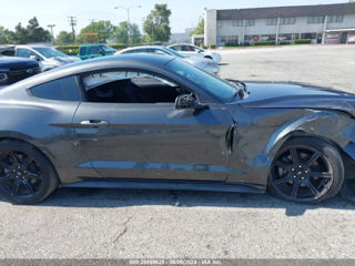 Ford Mustang foto 12