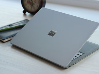 Microsoft Surface Laptop 2 (Core i5 8250u/8Gb Ram/256Gb SSD/13.5" 2K PixelSense Touch) foto 14