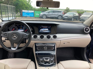 Mercedes E-Class foto 8