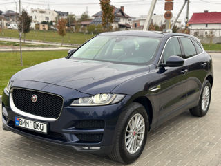 Jaguar F-PACE foto 2