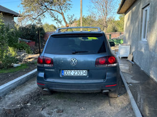 Volkswagen Touareg foto 3