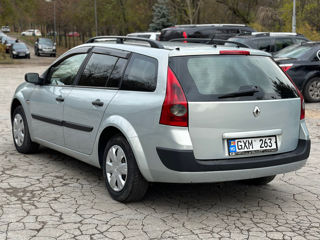 Renault Megane foto 4