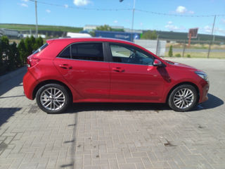 KIA Rio foto 2