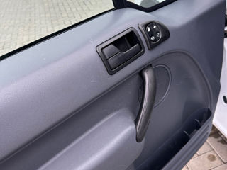 Ford Transit Connect foto 7