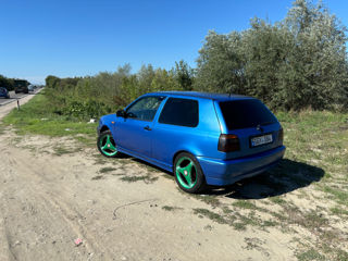 Volkswagen Golf foto 4