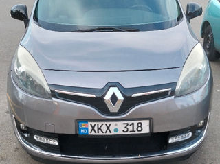 Renault Grand Scenic foto 1