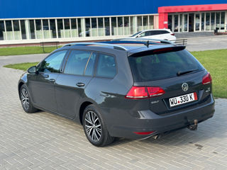 Volkswagen Golf foto 8