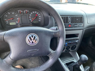 Volkswagen Golf foto 7